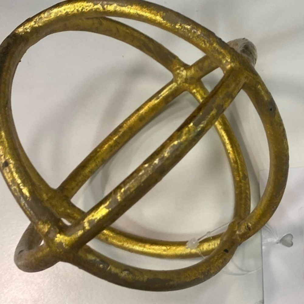 Distressed Orb Decor